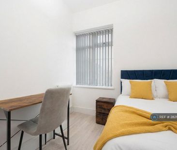 1 bedroom in a house share to rent - Photo 6