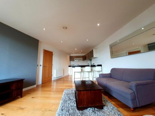 2 Bed Flat, Harrier, SW11 - Photo 1