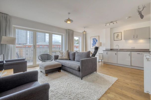 1 Bedroom Apartment - Photo 1