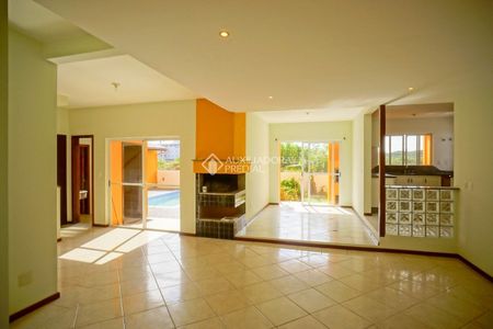 Casa com 5 quartos e 130m² para alugar em Campeche, Florianópolis. - Foto 3