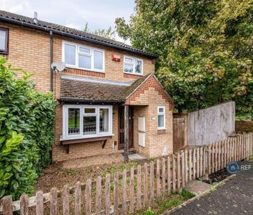 3 bedroom semi-detached house to rent - Photo 6