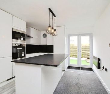 2 bedroom bungalow to rent - Photo 6