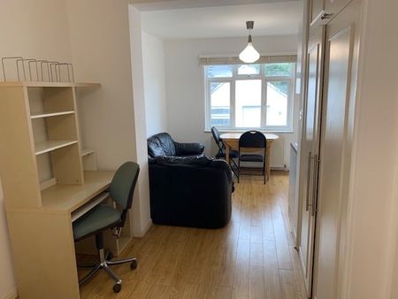 Studio Flat, Hendon, NW4 - Photo 4