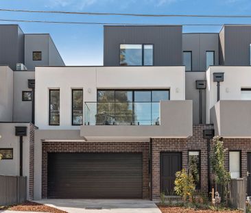 14B Clydesdale Road, Airport West - Photo 6