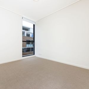 304/1 Vermont Crescent, Riverwood - Photo 2