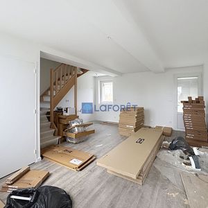 House - Photo 2