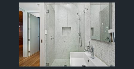 Contemporary Three Bedroom Family Home in Convenient Location - Photo 5