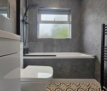 Calshot Road, BIRMINGHAM - Photo 3