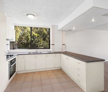 Easy-Care Beachside Escape - Photo 2