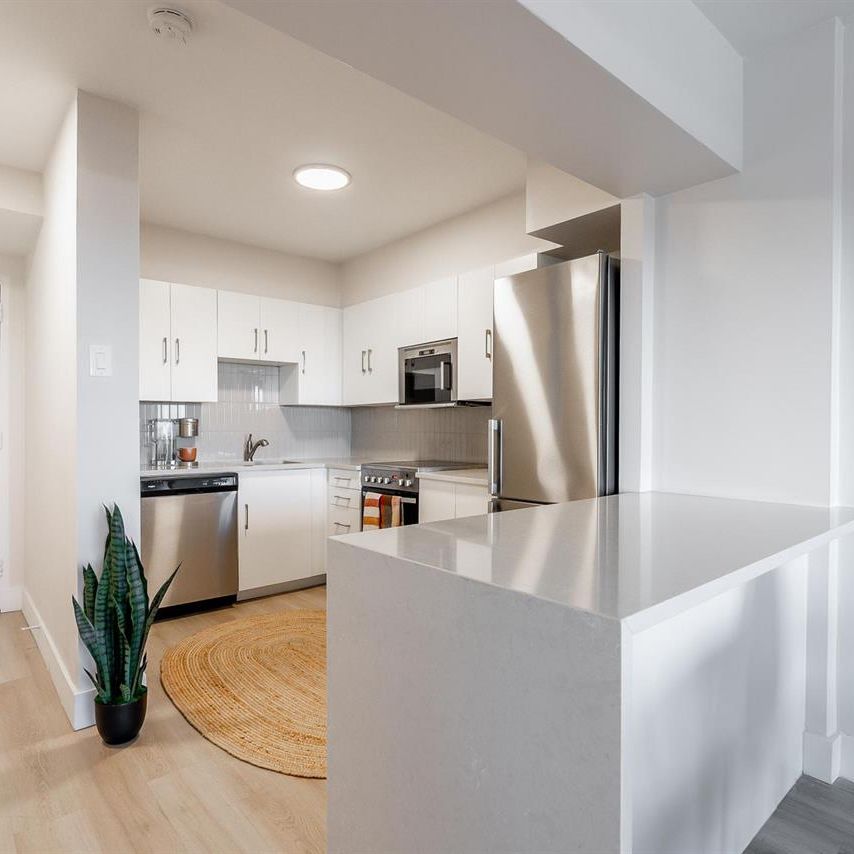 2 BR - 5311 Sherbrooke Ouest, Montréal - Photo 1
