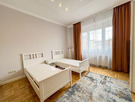 Víziváros, 1011, Budapest - Fotó 2