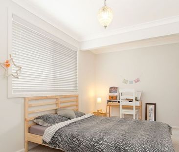 Ideally Positioned in a Quiet, Convenient Setting - Photo 4