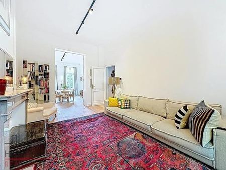 Tout savoir sur cette maison à St-Gilles, à St-Gilles - Photo 2