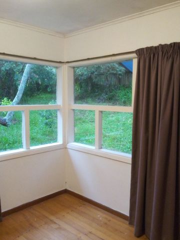 Howe Street Gem&excl; - Photo 3