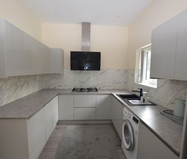 3 bedroom House To Let - Photo 6