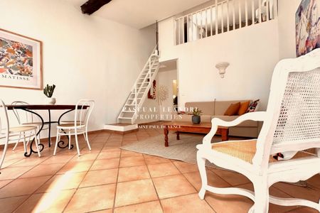 LOUE DUPLEX MEUBLE 55 M2 SAINT PAUL DE VENCE 995 EUR - Photo 2