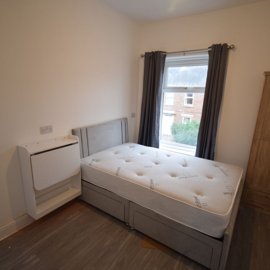 Room 3, 7 Howe Street, CA1 2HS - Photo 1