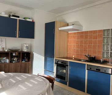 Appartement de 3 pièces au 1er étage sans ascenseur situer à Versoi... - Photo 4