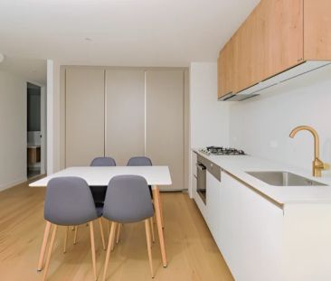 2 Bedroom*814 - Photo 3