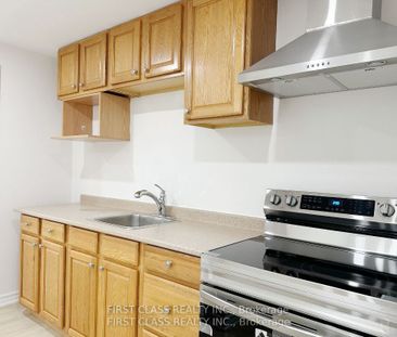 For Lease - 338 Rhodes Avenue Unit# Basement, Toronto, Ontario - Photo 5