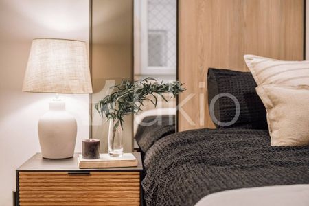 3 room luxury Apartment for rent in Madrid, Community of Madrid - Photo 5