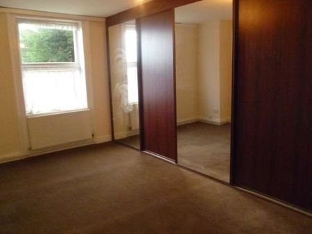 OIRO £1,500 pcm - Available Now - Unfurnished - Photo 4