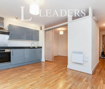 1 bedroom flat to rent - Photo 3