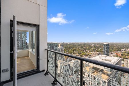 For Lease - 101 Roehampton Avenue Unit# 3810, Toronto, Ontario - Photo 3