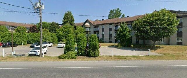 1 CH - 1 SDB - Saint-Charles-Borromée - $1,095 /mo - Photo 1