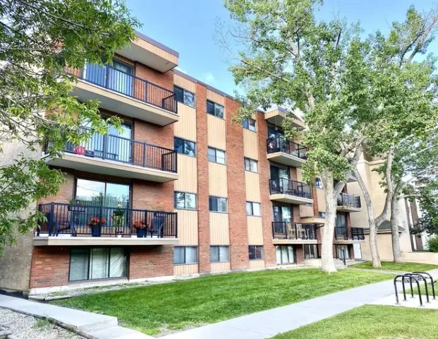 Cozy 1 Bedroom unit Available Sunalta | Calgary - Photo 1