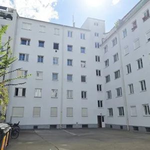 Neu sanierte Mezzanin Wohnung nahe der U3 sucht nettes Pärchen oder Single! - Foto 3