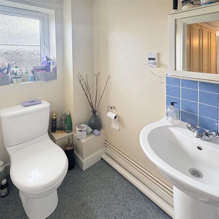 2 Iona Walk, Colchester, CO5 7JD - Photo 1