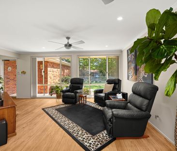 12 Country Grove Drive, Cameron Park NSW 2285 - House For Rent | Do... - Photo 5