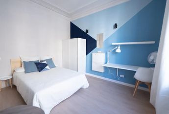 Ronda de Sant Pere, Barcelona, Catalonia 08010