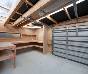 Spacious&comma; Stylish & Superbly Located – Available from 9th Jun... - Photo 1