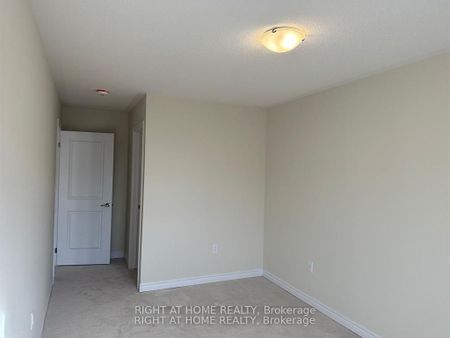 For Lease - 46 Senay Circle, Clarington, Ontario - Photo 5