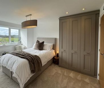Drinkwater Close, Knutsford - Photo 2