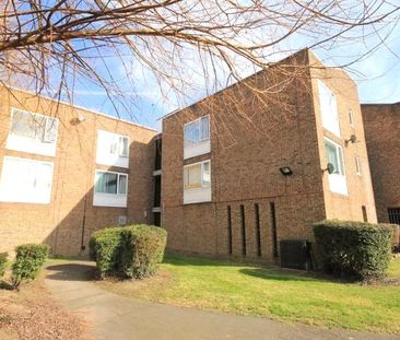 De Havilland Way, Stanwell, Staines-upon-Thames, Surrey, TW19 7JL - Photo 5