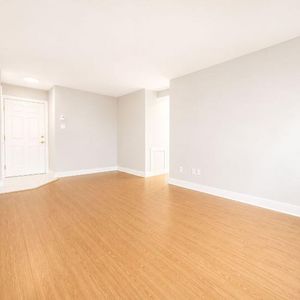1 CH - 1 SDB - Châteauguay - $1,300 /mo - Photo 2
