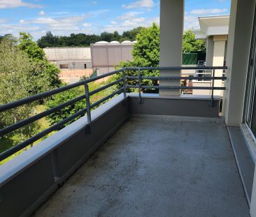 Location Appartement 3 pièces 65m² CENON 33150 - Photo 6