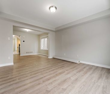 For Lease - 408 Aphelion Crescent, Barrhaven, Ontario - Photo 2