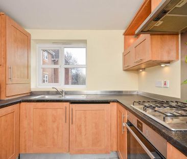 2 bedroom apartment to rent - Photo 5
