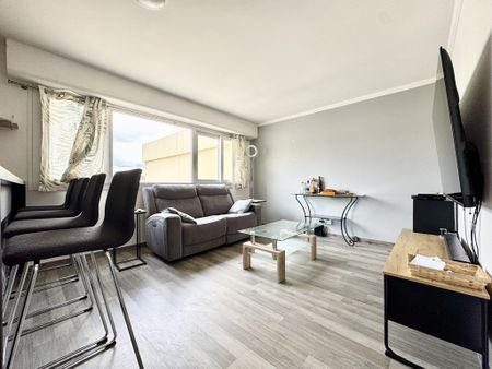 NIMES / GREZAN T3 MEUBLE AVEC CLIMATISATION, PARKING ET CAVE - Photo 2