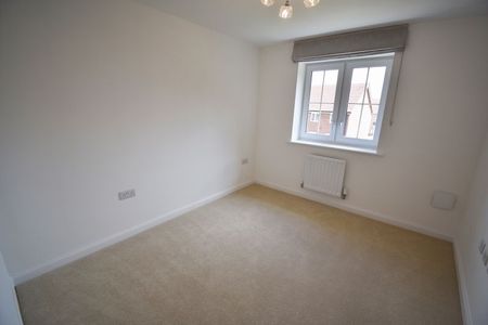 Raghill Close, Basingstoke - Photo 2