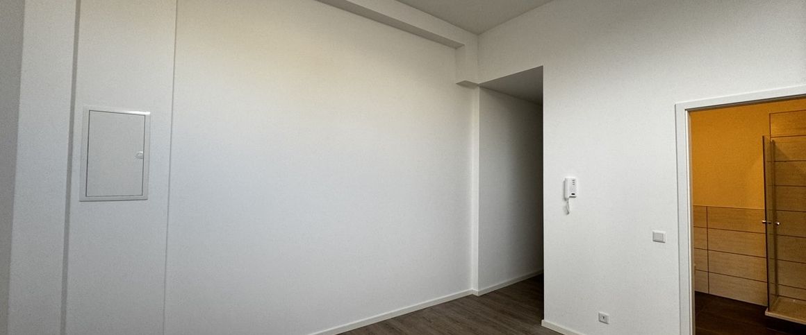 RIDA FLATS - Moderne Erdgeschosswohnung mit großzügigem Wohnbereich und Gartenblick - Foto 1