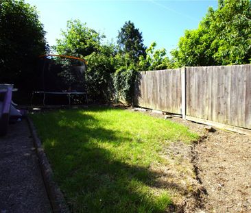 3 bed Terraced House for rent - Photo 6