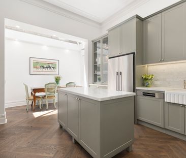 898 Malvern Road, Armadale VIC 3143 - House For Rent | Domain - Photo 1