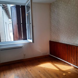 Location Appartement 2 pièces 28m² - Photo 3