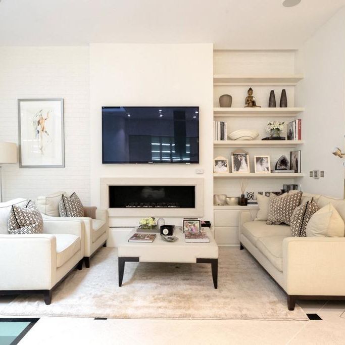 4 bedroom terraced house to rent - Photo 1