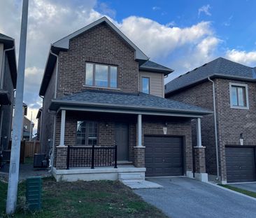 Detached Home For Lease | S8142296 - Photo 6